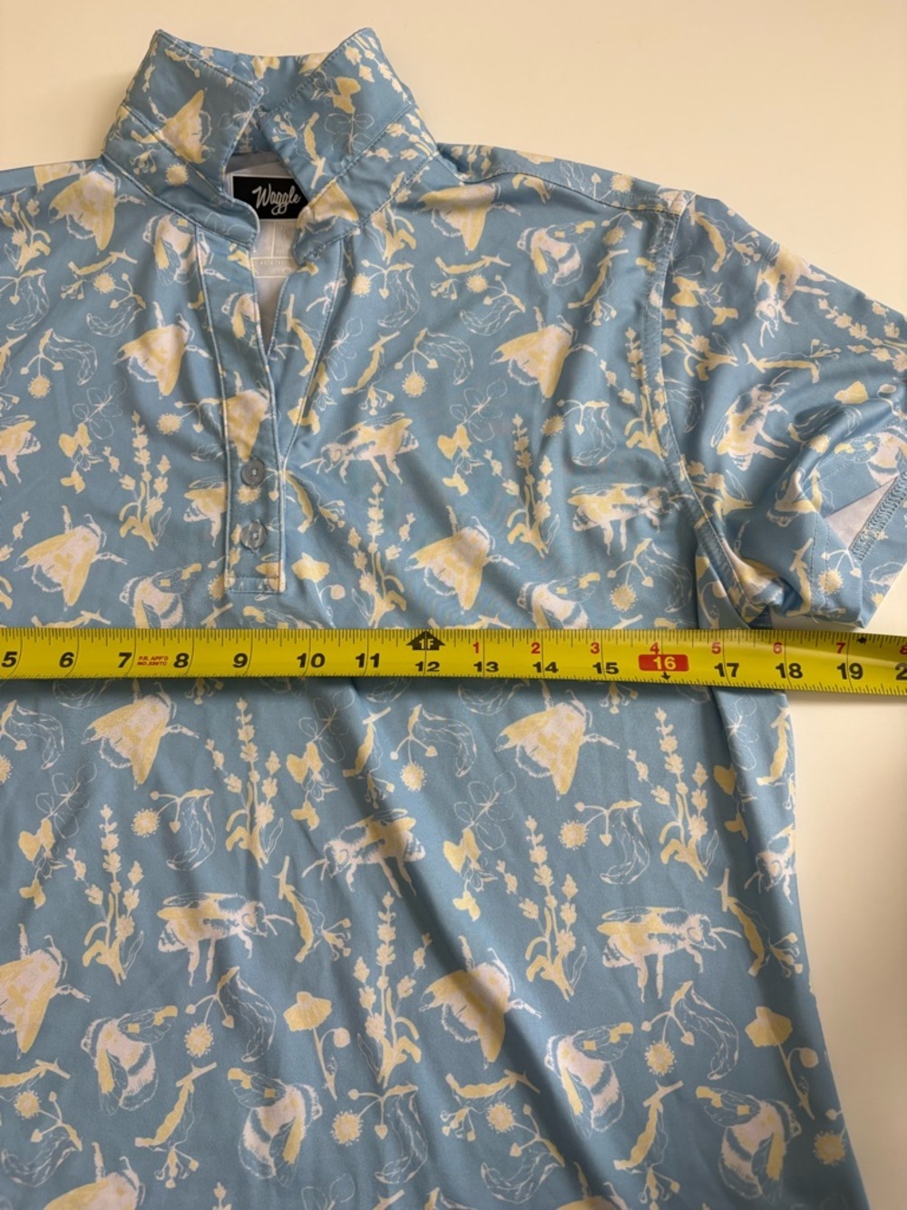 Waggle Women Golf Polo Bee Pattern Short Sleeve Size Large - Picture 4 of 7
